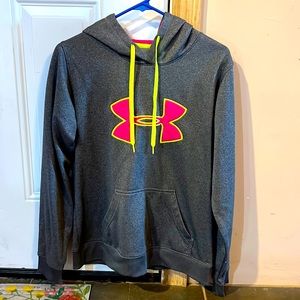 Women’s Under Armour pullover hoodie, Medium